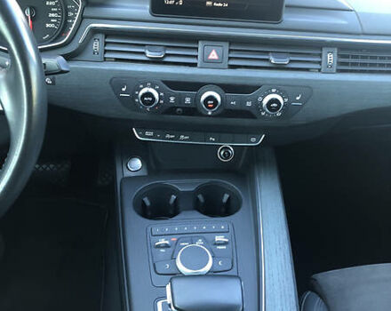 Білий Ауді A5, об'ємом двигуна 2 л та пробігом 56 тис. км за 25999 $, фото 9 на Automoto.ua