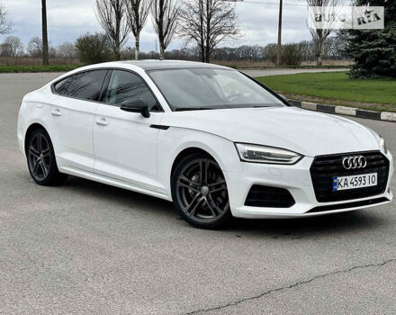 Білий Ауді A5, об'ємом двигуна 2 л та пробігом 169 тис. км за 27400 $, фото 1 на Automoto.ua