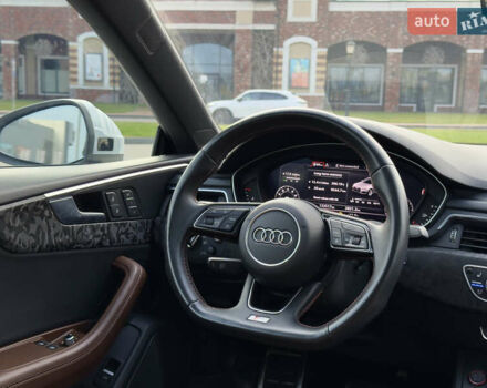 Ауди А5 2017 в Киеве на Automoto.ua Белый Ауди А5, объемом двигателя 1.98 л и пробегом 133 тыс. км за 22800 $, фото 82 на Automoto.ua