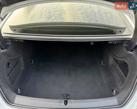 Ауди А5 2017 в Киеве на Automoto.ua Белый Ауди А5, объемом двигателя 1.98 л и пробегом 133 тыс. км за 22800 $, фото 66 на Automoto.ua