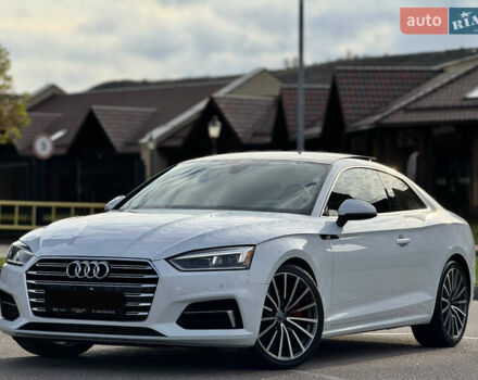 Ауди А5 2017 в Киеве на Automoto.ua Белый Ауди А5, объемом двигателя 1.98 л и пробегом 133 тыс. км за 22800 $, фото 1 на Automoto.ua