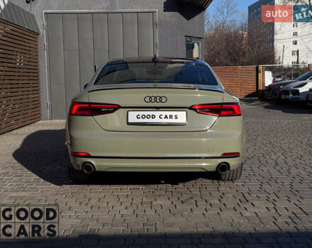 Белый Ауди А5, объемом двигателя 1.98 л и пробегом 125 тыс. км за 23000 $, фото 5 на Automoto.ua