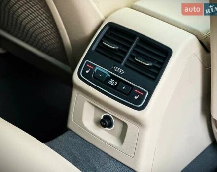 Білий Ауді A5, об'ємом двигуна 1.98 л та пробігом 80 тис. км за 18900 $, фото 30 на Automoto.ua