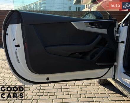 Белый Ауди А5, объемом двигателя 1.98 л и пробегом 125 тыс. км за 23000 $, фото 16 на Automoto.ua