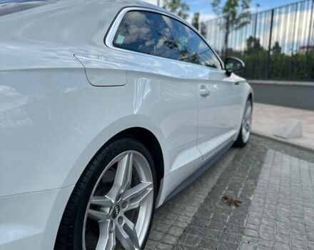 Білий Ауді A5, об'ємом двигуна 1.98 л та пробігом 170 тис. км за 29900 $, фото 4 на Automoto.ua