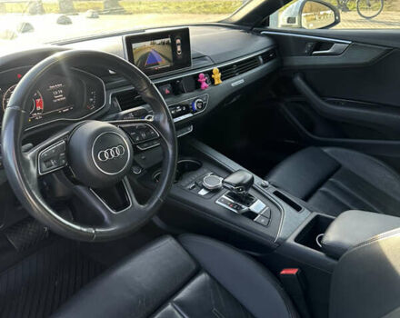 Белый Ауди А5, объемом двигателя 1.98 л и пробегом 151 тыс. км за 21800 $, фото 9 на Automoto.ua