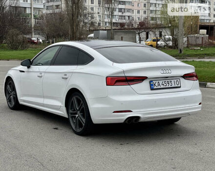 Білий Ауді A5, об'ємом двигуна 2 л та пробігом 169 тис. км за 27400 $, фото 8 на Automoto.ua