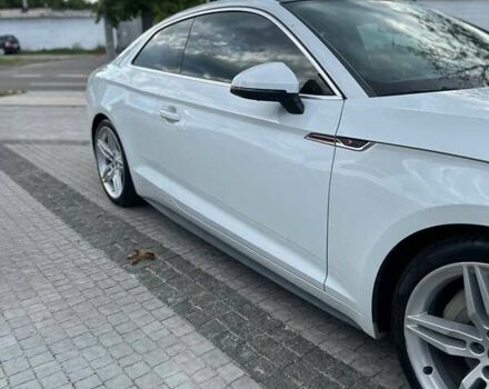 Білий Ауді A5, об'ємом двигуна 1.98 л та пробігом 170 тис. км за 29900 $, фото 2 на Automoto.ua