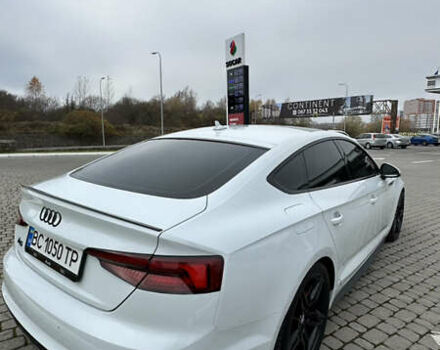 Білий Ауді A5, об'ємом двигуна 1.98 л та пробігом 109 тис. км за 27900 $, фото 5 на Automoto.ua