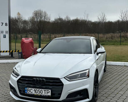 Білий Ауді A5, об'ємом двигуна 1.98 л та пробігом 109 тис. км за 27900 $, фото 2 на Automoto.ua