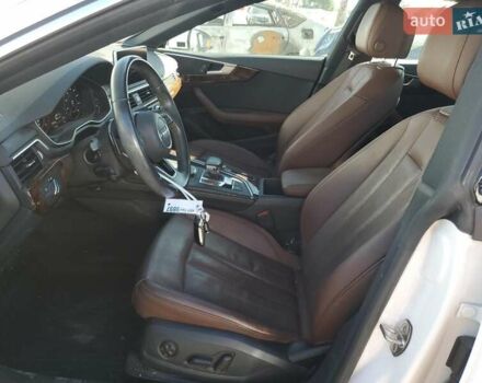 Белый Ауди А5, объемом двигателя 1.98 л и пробегом 95 тыс. км за 6300 $, фото 6 на Automoto.ua