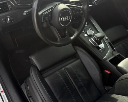 Білий Ауді A5, об'ємом двигуна 2 л та пробігом 117 тис. км за 25500 $, фото 5 на Automoto.ua