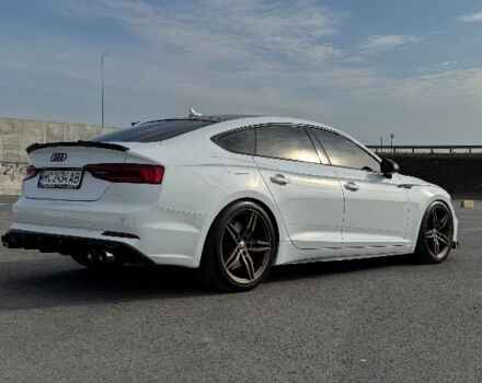 Білий Ауді A5, об'ємом двигуна 2 л та пробігом 117 тис. км за 25500 $, фото 4 на Automoto.ua
