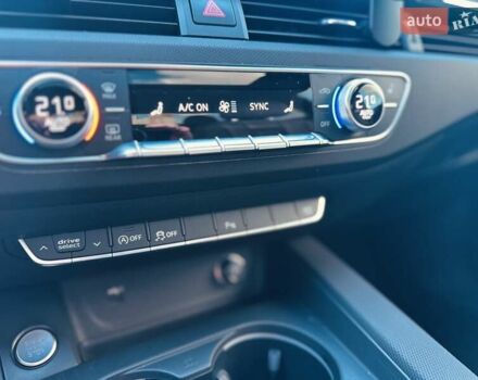 Білий Ауді A5, об'ємом двигуна 1.98 л та пробігом 89 тис. км за 23900 $, фото 19 на Automoto.ua