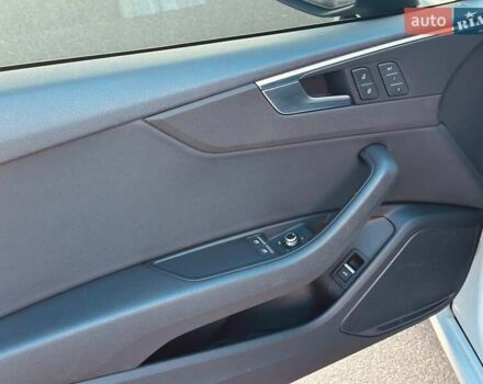 Білий Ауді A5, об'ємом двигуна 1.98 л та пробігом 89 тис. км за 23900 $, фото 14 на Automoto.ua