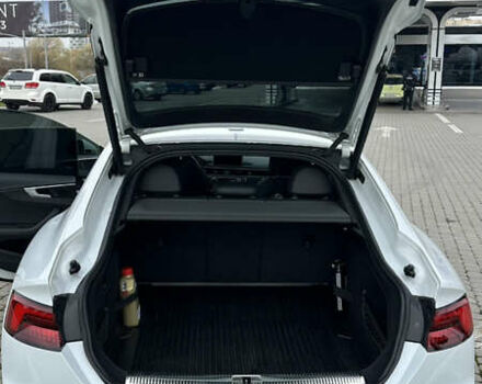 Білий Ауді A5, об'ємом двигуна 1.98 л та пробігом 109 тис. км за 27900 $, фото 13 на Automoto.ua