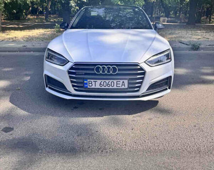 Білий Ауді A5, об'ємом двигуна 1.98 л та пробігом 145 тис. км за 27000 $, фото 2 на Automoto.ua