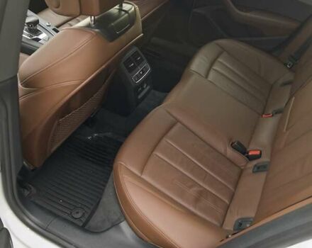 Білий Ауді A5, об'ємом двигуна 1.98 л та пробігом 53 тис. км за 27000 $, фото 24 на Automoto.ua