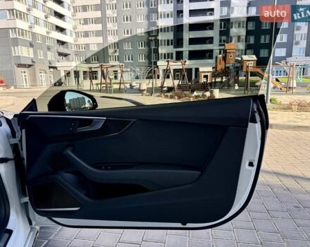 Белый Ауди А5, объемом двигателя 1.98 л и пробегом 81 тыс. км за 23800 $, фото 51 на Automoto.ua