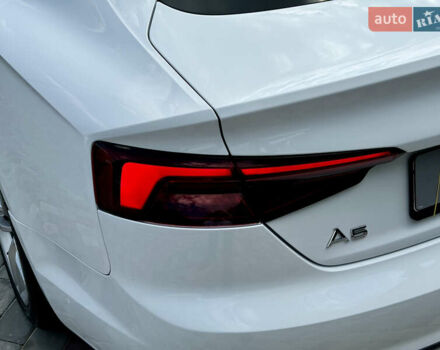 Белый Ауди А5, объемом двигателя 1.98 л и пробегом 172 тыс. км за 24699 $, фото 10 на Automoto.ua