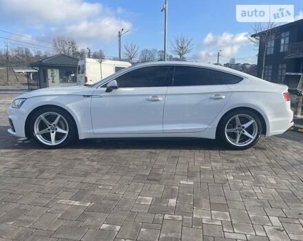 Білий Ауді A5, об'ємом двигуна 2 л та пробігом 32 тис. км за 30900 $, фото 3 на Automoto.ua