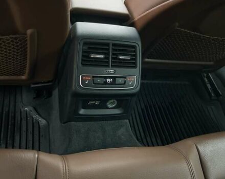 Білий Ауді A5, об'ємом двигуна 1.98 л та пробігом 53 тис. км за 27000 $, фото 23 на Automoto.ua