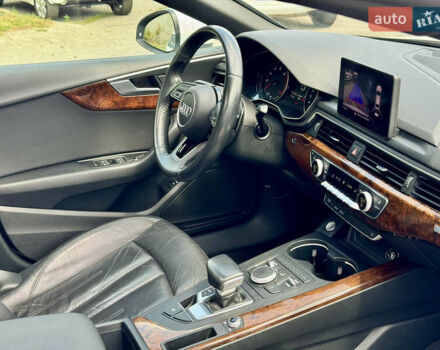 Белый Ауди А5, объемом двигателя 1.98 л и пробегом 172 тыс. км за 24699 $, фото 2 на Automoto.ua