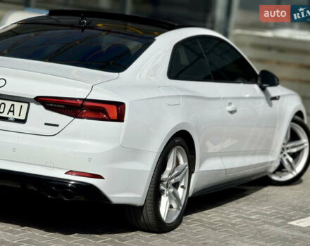 Білий Ауді A5, об'ємом двигуна 2 л та пробігом 60 тис. км за 27500 $, фото 20 на Automoto.ua