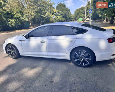 Білий Ауді A5, об'ємом двигуна 1.98 л та пробігом 145 тис. км за 27000 $, фото 5 на Automoto.ua