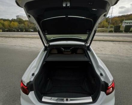 Білий Ауді A5, об'ємом двигуна 1.98 л та пробігом 53 тис. км за 27000 $, фото 28 на Automoto.ua