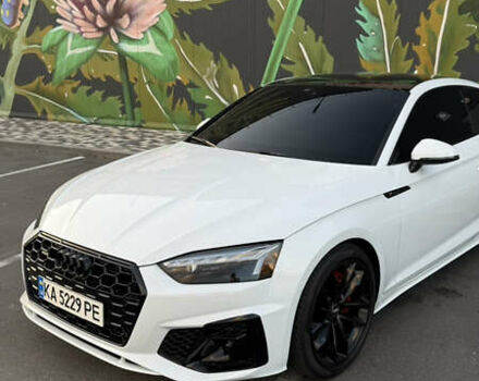 Белый Ауди А5, объемом двигателя 1.98 л и пробегом 70 тыс. км за 30000 $, фото 4 на Automoto.ua