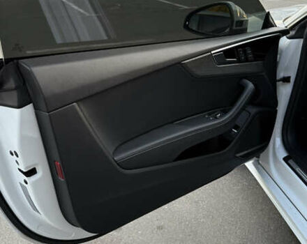 Белый Ауди А5, объемом двигателя 1.98 л и пробегом 70 тыс. км за 30000 $, фото 17 на Automoto.ua