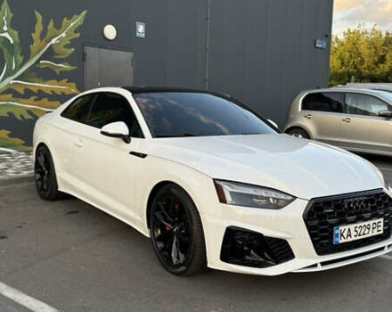 Белый Ауди А5, объемом двигателя 1.98 л и пробегом 70 тыс. км за 30000 $, фото 2 на Automoto.ua