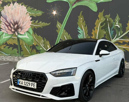 Белый Ауди А5, объемом двигателя 1.98 л и пробегом 70 тыс. км за 30000 $, фото 1 на Automoto.ua