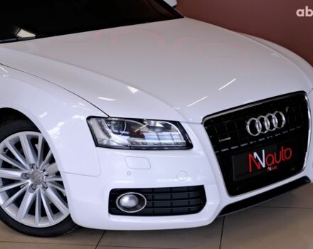 Білий Ауді A5, об'ємом двигуна 2 л та пробігом 125 тис. км за 9900 $, фото 2 на Automoto.ua