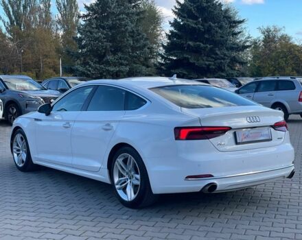Білий Ауді A5, об'ємом двигуна 2 л та пробігом 100 тис. км за 28100 $, фото 4 на Automoto.ua