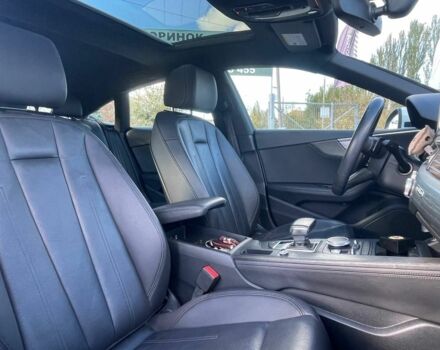 Білий Ауді A5, об'ємом двигуна 2 л та пробігом 100 тис. км за 28100 $, фото 18 на Automoto.ua