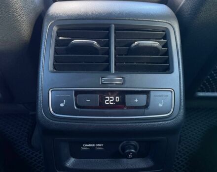 Білий Ауді A5, об'ємом двигуна 2 л та пробігом 100 тис. км за 28100 $, фото 21 на Automoto.ua