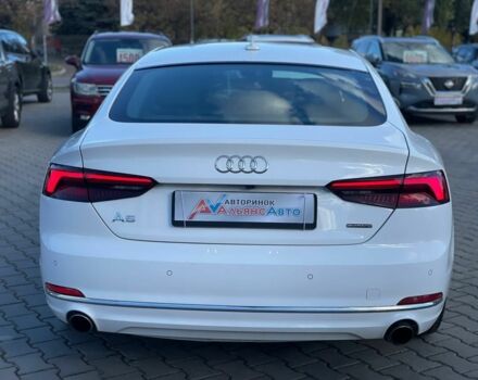 Білий Ауді A5, об'ємом двигуна 2 л та пробігом 100 тис. км за 28100 $, фото 5 на Automoto.ua