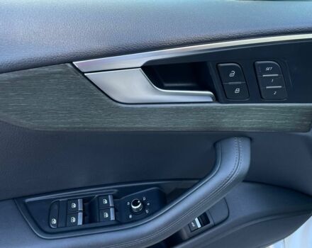 Білий Ауді A5, об'ємом двигуна 2 л та пробігом 100 тис. км за 28100 $, фото 19 на Automoto.ua