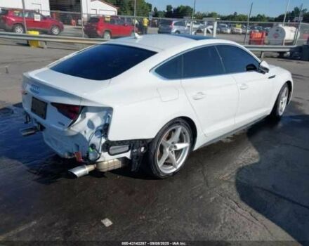 Білий Ауді A5, об'ємом двигуна 2 л та пробігом 105 тис. км за 6500 $, фото 3 на Automoto.ua