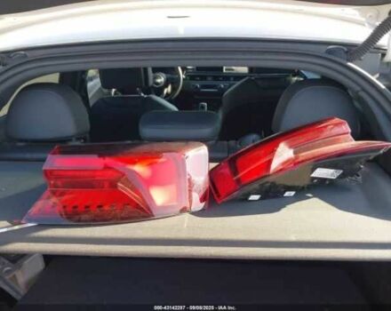 Білий Ауді A5, об'ємом двигуна 2 л та пробігом 105 тис. км за 6500 $, фото 11 на Automoto.ua