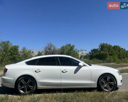 Ауди А5 2011 в Днепре (Днепропетровске) на Automoto.ua Белый Ауди А5, объемом двигателя 2 л и пробегом 144 тыс. км за 12000 $, фото 3 на Automoto.ua