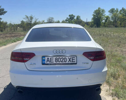 Ауди А5 2011 в Днепре (Днепропетровске) на Automoto.ua Белый Ауди А5, объемом двигателя 2 л и пробегом 144 тыс. км за 12000 $, фото 1 на Automoto.ua