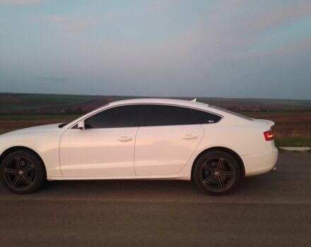 Білий Ауді A5, об'ємом двигуна 2 л та пробігом 130 тис. км за 12700 $, фото 6 на Automoto.ua