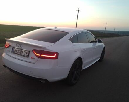 Білий Ауді A5, об'ємом двигуна 2 л та пробігом 130 тис. км за 12700 $, фото 4 на Automoto.ua