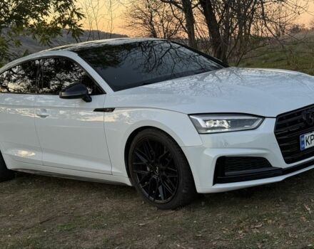 Белый Ауди А5, объемом двигателя 2 л и пробегом 133 тыс. км за 25499 $, фото 2 на Automoto.ua