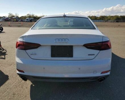 Белый Ауди А5, объемом двигателя 2 л и пробегом 21 тыс. км за 6100 $, фото 5 на Automoto.ua