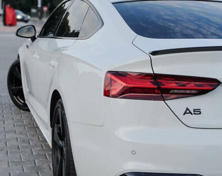 Білий Ауді A5, об'ємом двигуна 1.98 л та пробігом 46 тис. км за 43800 $, фото 12 на Automoto.ua