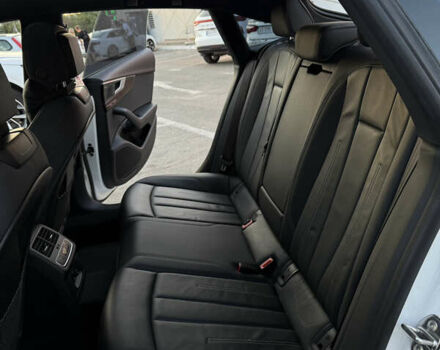 Білий Ауді A5, об'ємом двигуна 1.98 л та пробігом 97 тис. км за 32500 $, фото 9 на Automoto.ua